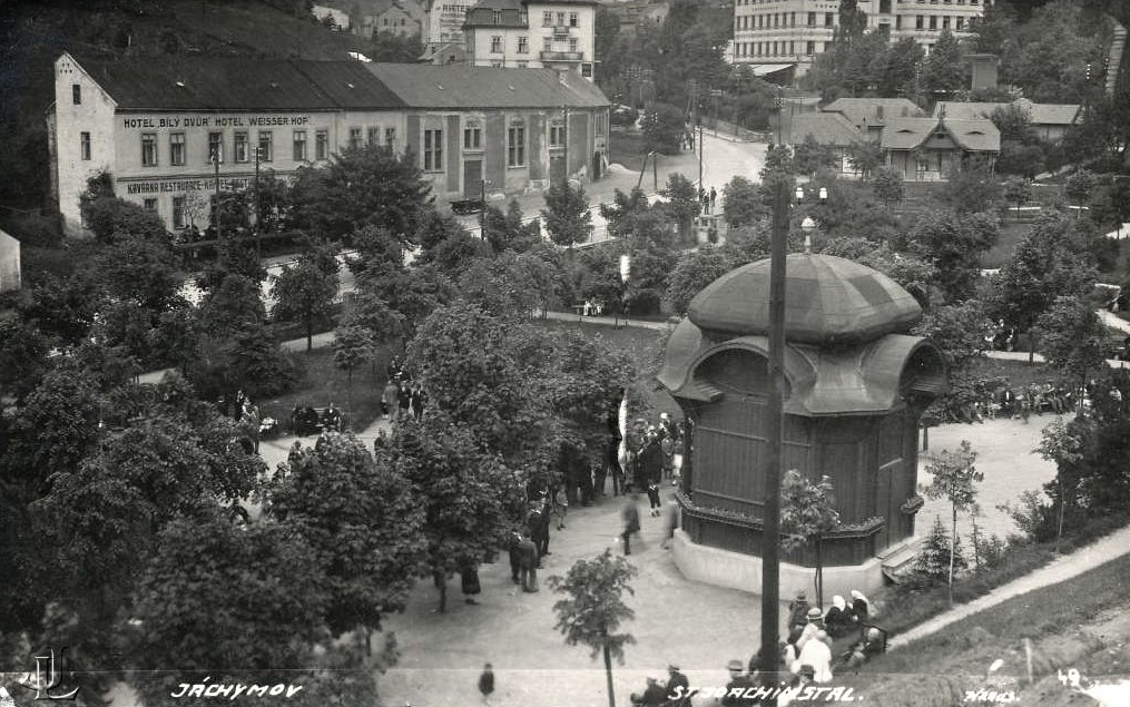 Pohled z dnešní Dvořákovo ulice