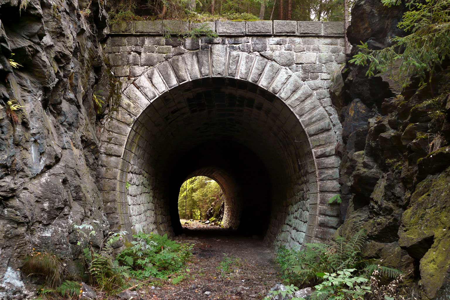 Tunel